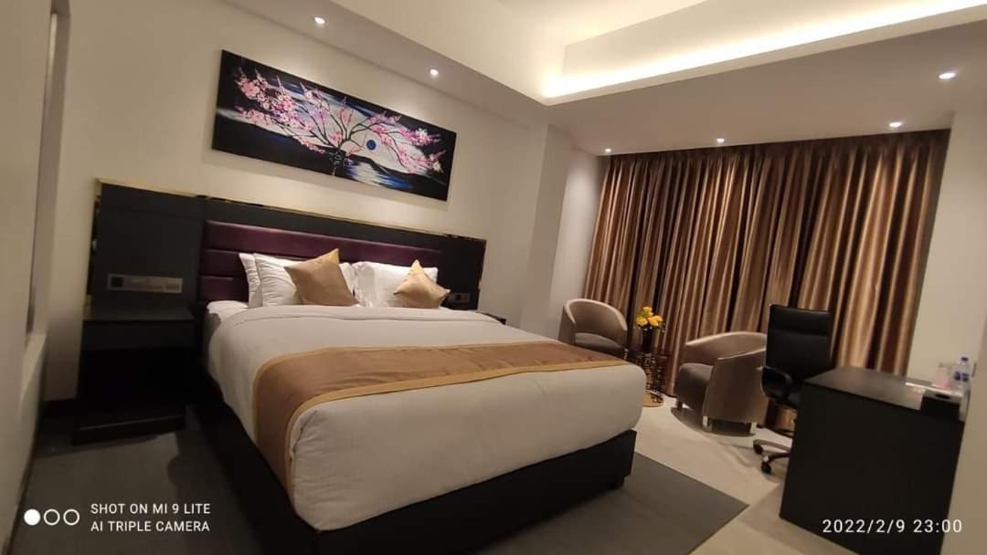 Hotel X Раджшахи Екстериор снимка
