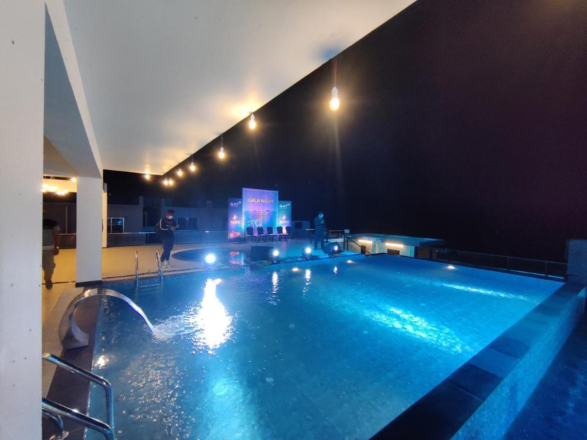Hotel X Раджшахи Екстериор снимка